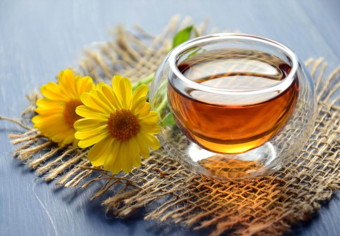 Top 10 trà giúp ngủ ngon ngủ sâu hơn tốt nhất 2020 5